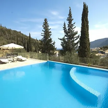 Lefkas Petra Áyios Nikítas